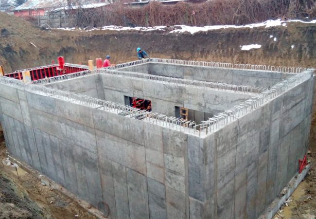 Constructie spatiu comercial